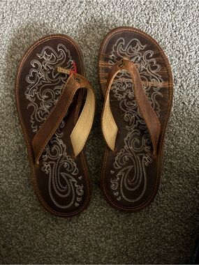 OluKai Brown Leather Flip Flop Sandals